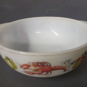Original 1950s Pyrex Type Casserole Dish *
