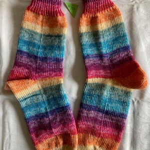 Socken Regenbogen, diverse Größen Bild 6