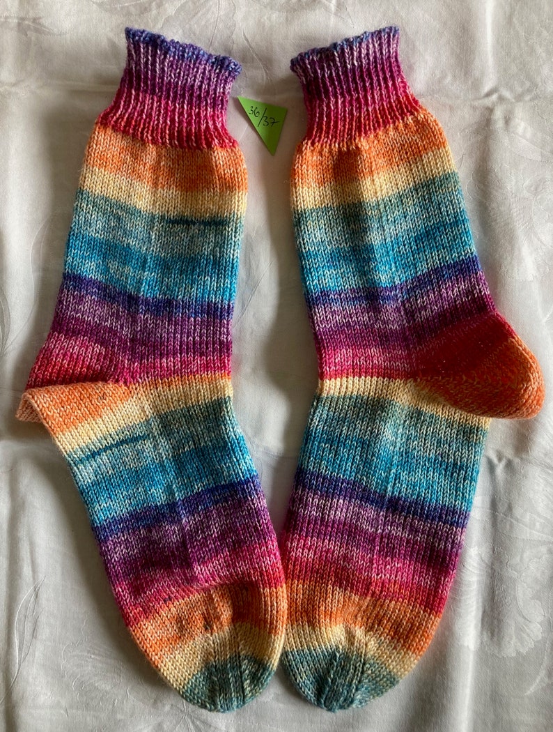 Socken Regenbogen, diverse Größen Bild 6