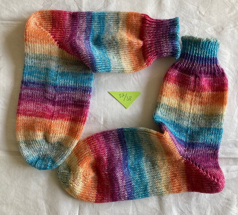 Socken Regenbogen, diverse Größen Bild 2