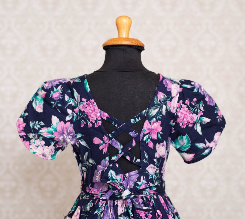 1990s Eve Too Black Color Floral Print Girl Dress image 6