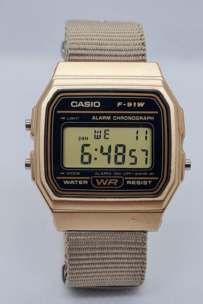 f91w nato strap size