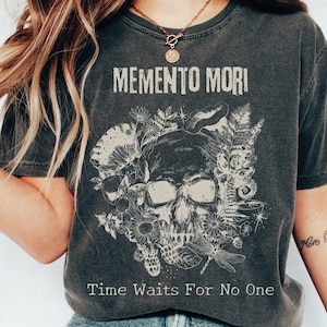 Memento Mori Shirt Shirt Momento Mori Skull Shirt Goblincore Shirt Moth Shirt Skull Sweater Dark Cottagecore Poet Comfort Colors