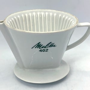 Melitta koffiefilterhouder. Type 402 - Melitta coffee filter holder - Melitta Kaffeefilterhalter - Porte-filtre à café Melitta