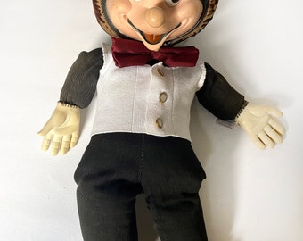 Large rare Disney Micky figure from GUND. West Germany. 55 cm tall!