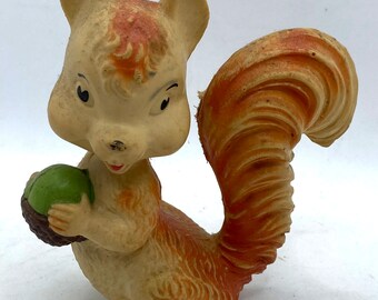Rubber squirrel, 1950s/60s, good condition and squeaks.