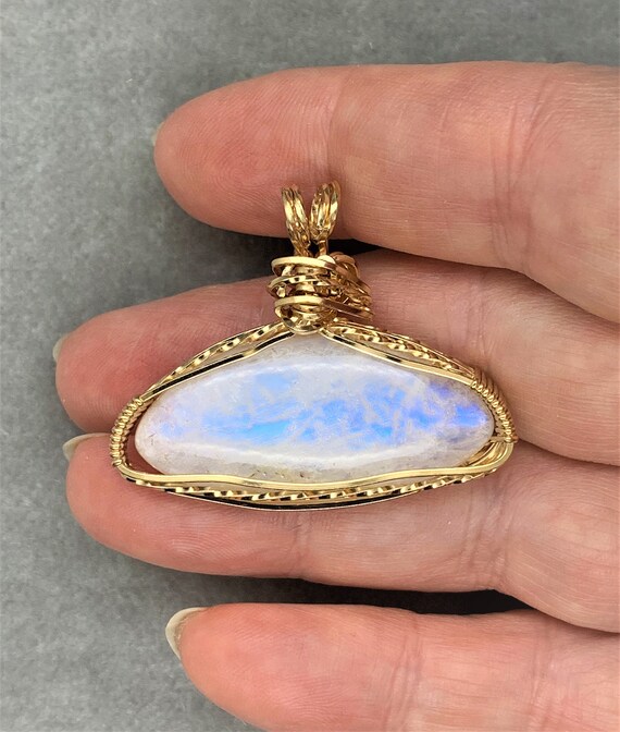Albite Moonstone Rare Canadian Wire 