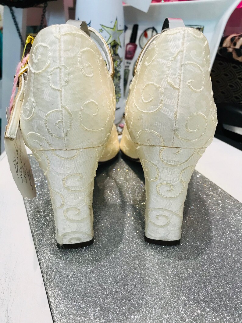 Katrina Katz Cream /& Gold WeddingProm Silk Shoes
