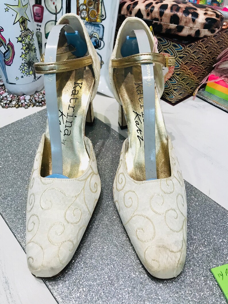 Katrina Katz Cream /& Gold WeddingProm Silk Shoes