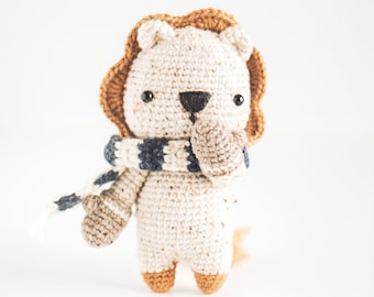 Amigurumi crochet pattern : Ian The Lion Amigurumi, PDF Crochet pattern (English)