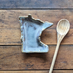 Minnesota Ceramic Spoon Rest - Handmade - MN Pottery - Ceramics - Housewarming Gift - Trinket Dish - Minnesota Soap Dish - Christmas