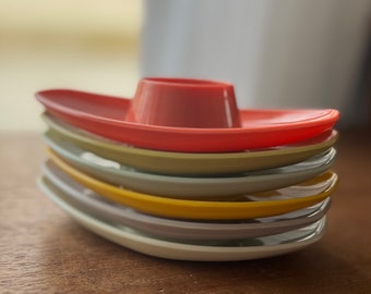 Set of Six Coloured Egg Cups, Valon Geshirr Retro Atomic Mid Century Tableware