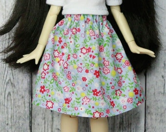 Blythe blue skirt with red flowers. Skirt for Blythe