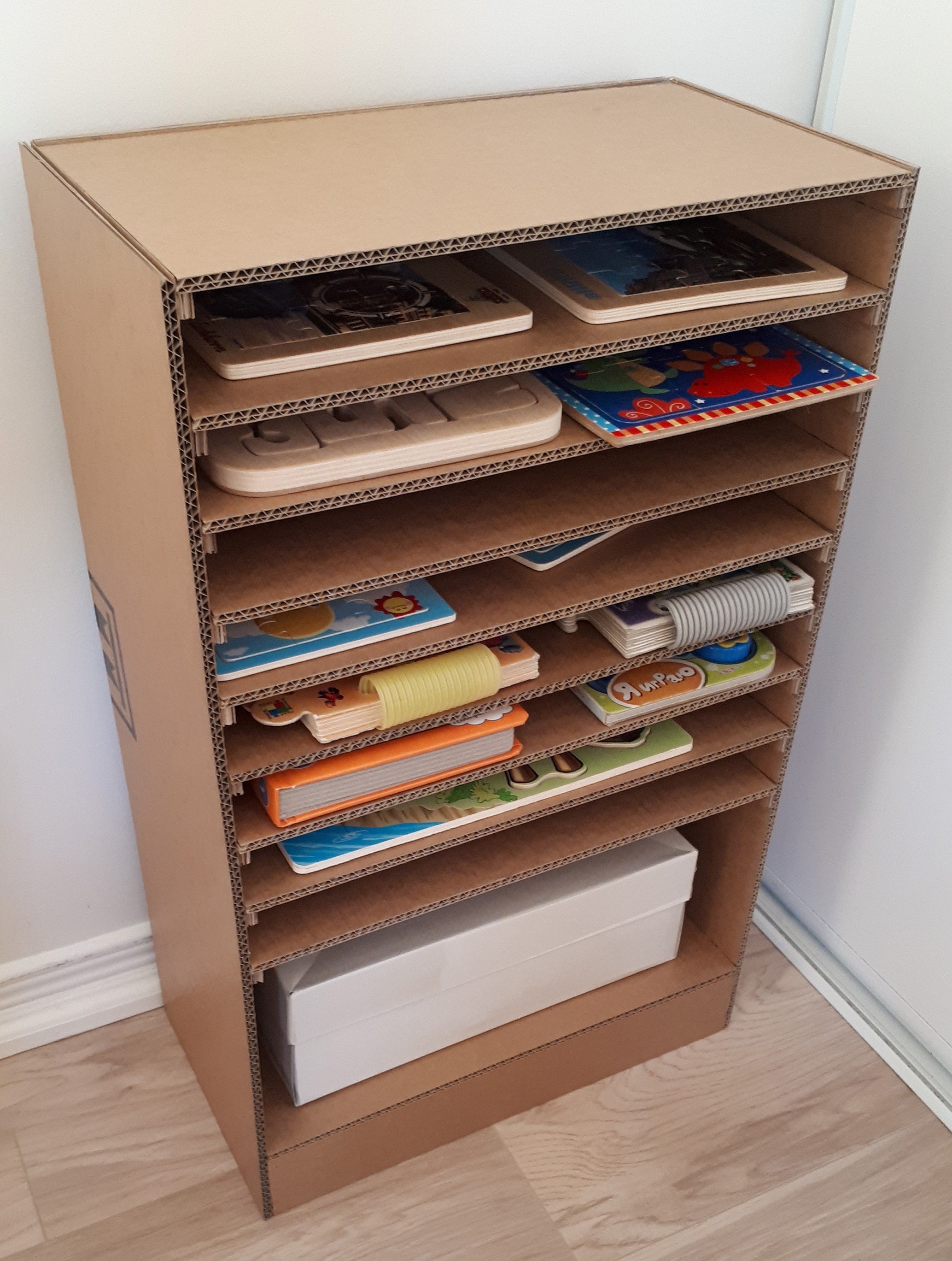 Puzzle Storage and Bookcase printable DIY Tutorial 