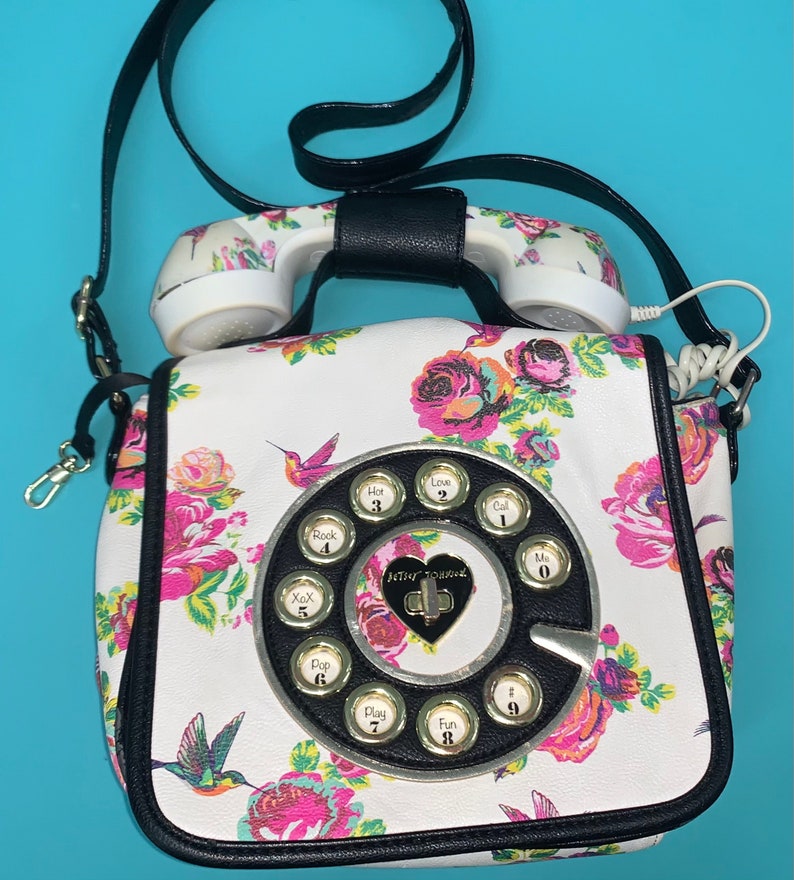 betsey johnson telephone bolsa