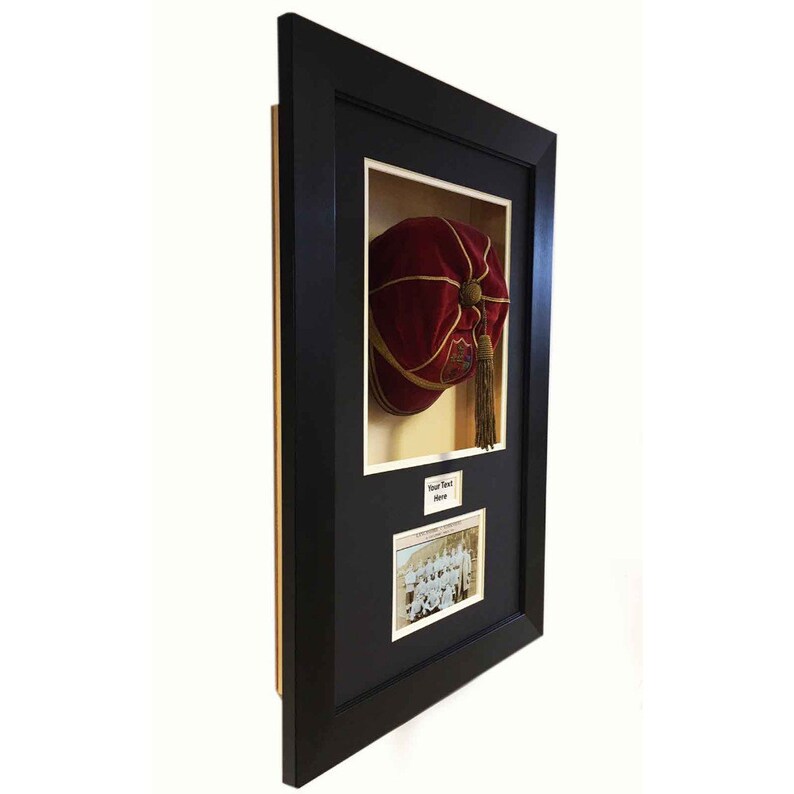 Sports Memorabilia//3D Display Case for vintage Rugby League County Cap