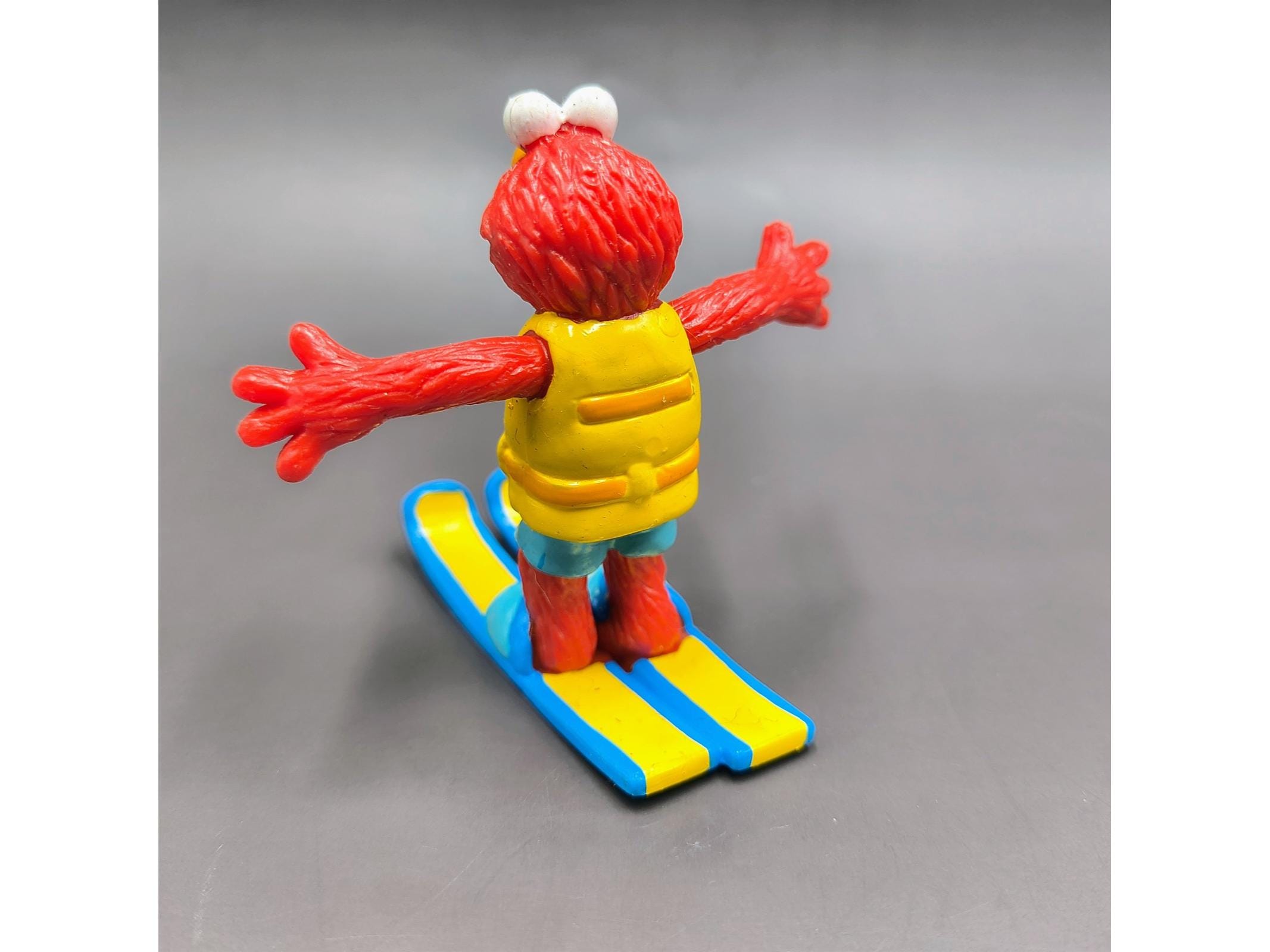 Sesame Street Elmo Water Skiing PVC Figure, 1980s Applause Beach Series ...