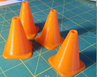 Conjunto de 4 cones de trânsito em escala 1:9 - Diversas opções de cores - Acessório em miniatura impresso em 3D