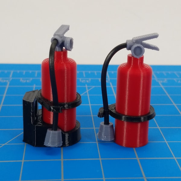 1:10 Scale Fire Extinguisher - 3D Printed Miniature - RC Garage Diorama - Model Prop Accessory