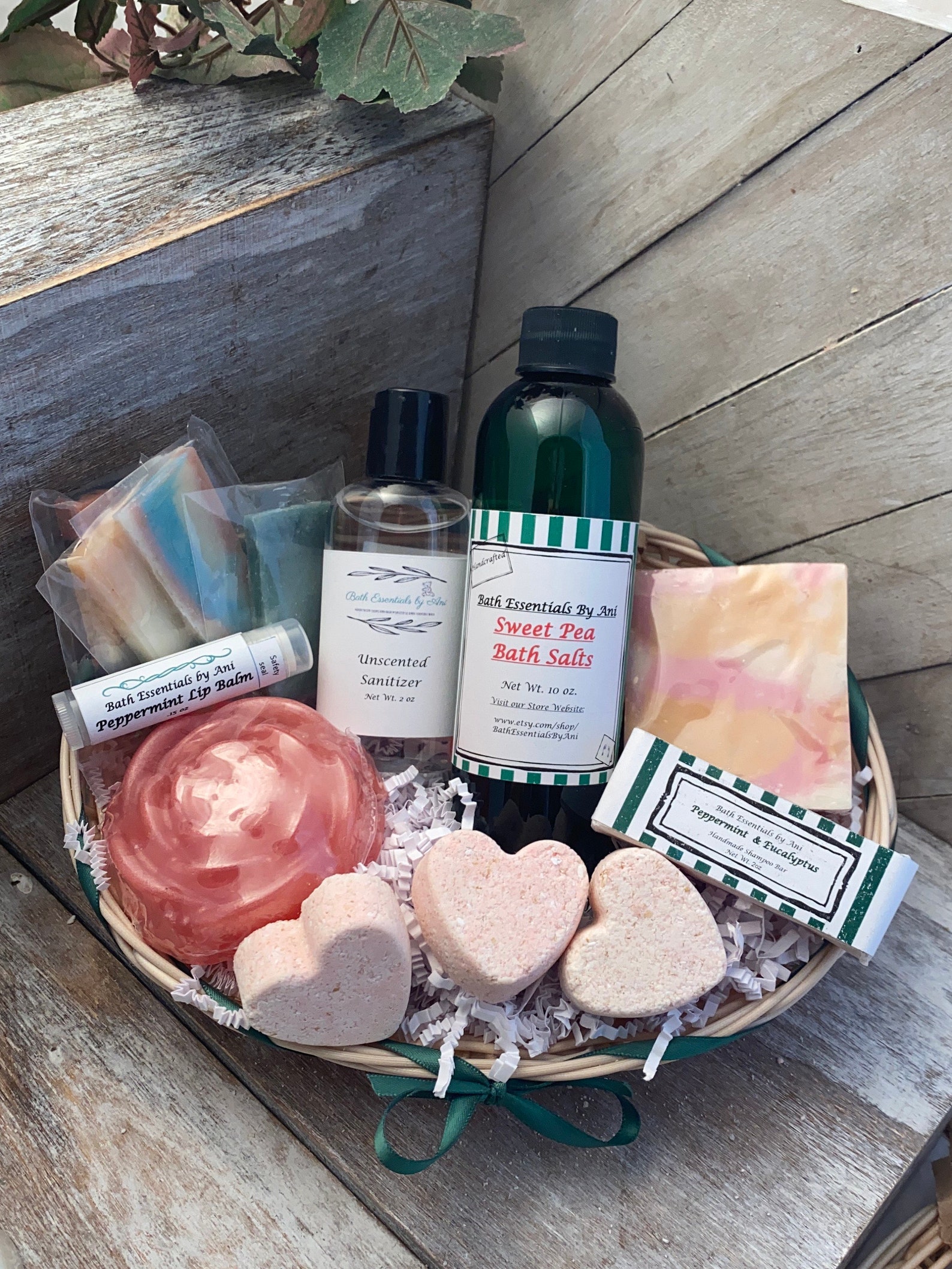 Bath Gift Basket Handmade Soap, Bath Salts, Bath Bombs, Gift Basket for ...