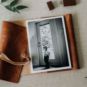 HONEY Unbound Album | Leather Print Wrap | Leather Photo Wallet l photographer client gift | 4x6" or 5x7" photos | Fits USB drives too