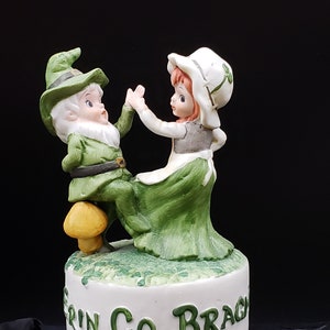 Vintage Irish Lad and Lassie St Patrick's Day Rotating Music Box Gift for St Patrick's Day Mantle Party Decor Music Box Collectible