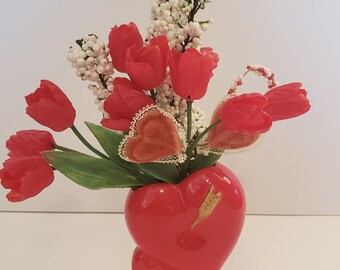 Angel Heart MEDIUM Shell Art Ornaments Cupid Cherubs Start at 23 US-Bud Vase Accents-Red Glass Hearts-Stocking Stuffer-Beach Wedding Favors