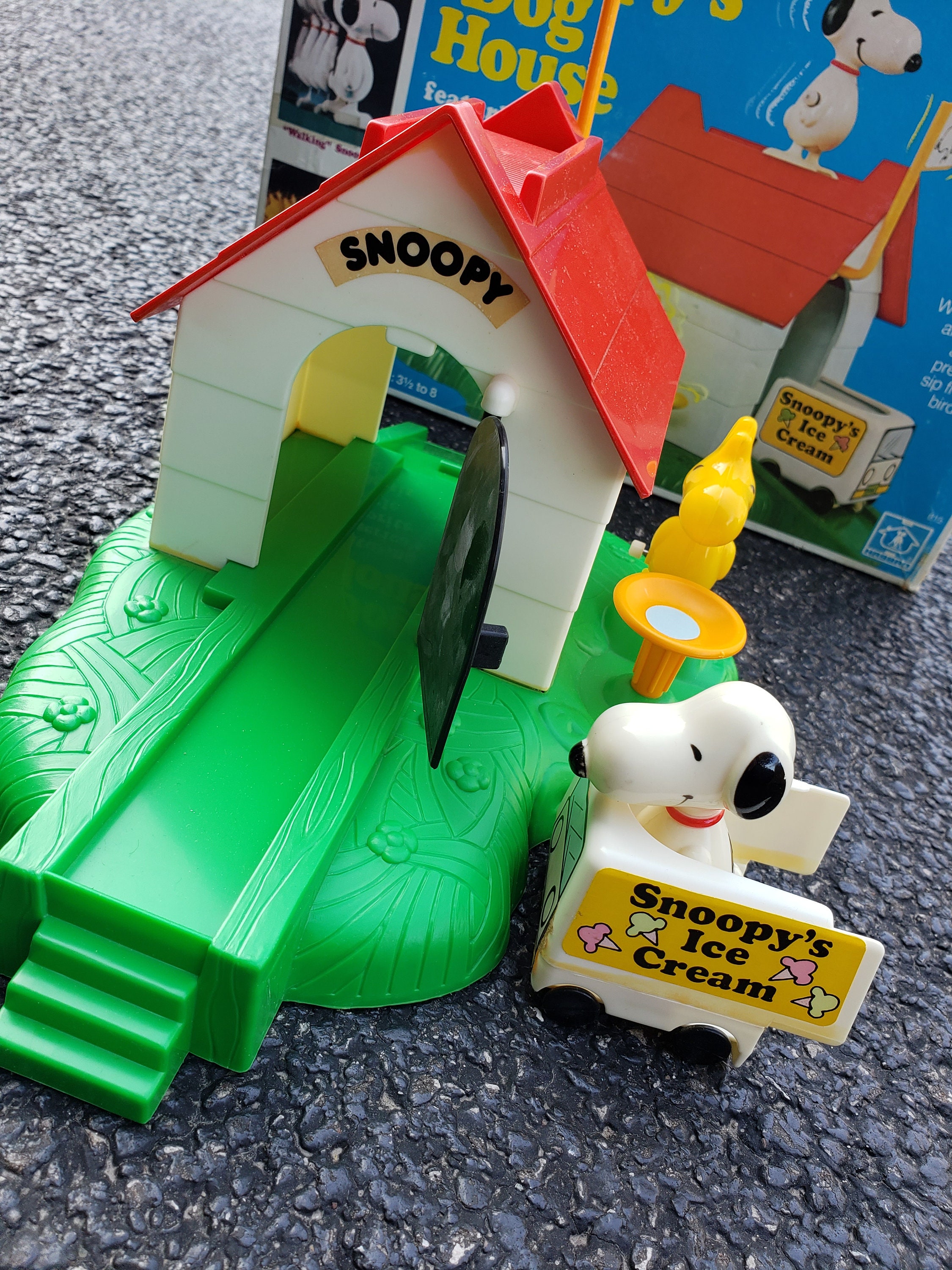 Snoopy's Dog House Playset IOB With walking Snoopy & Etsy