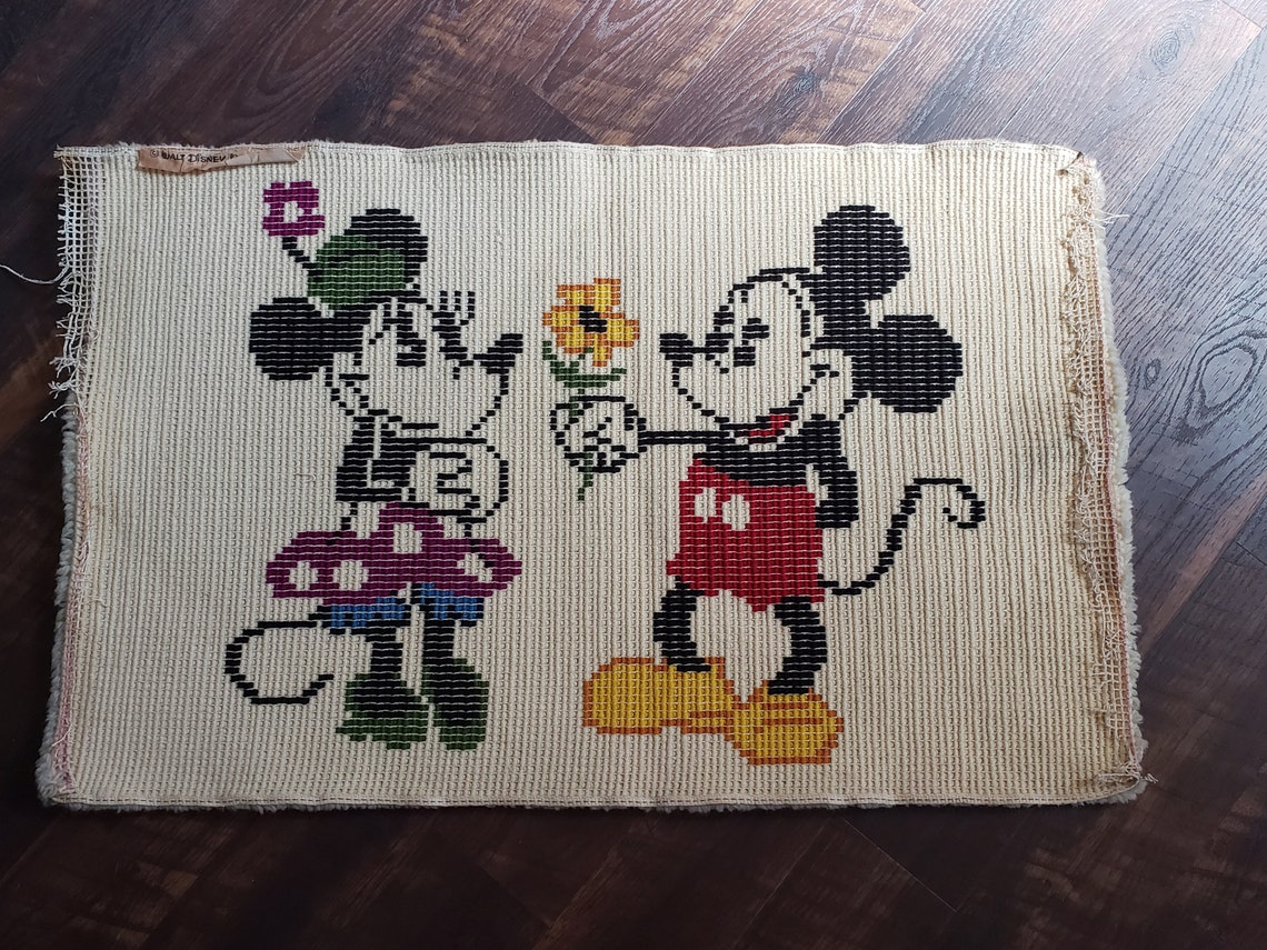 Large Vintage Mickey and Minnie Mouse Wool Hooked Rug for - Etsy