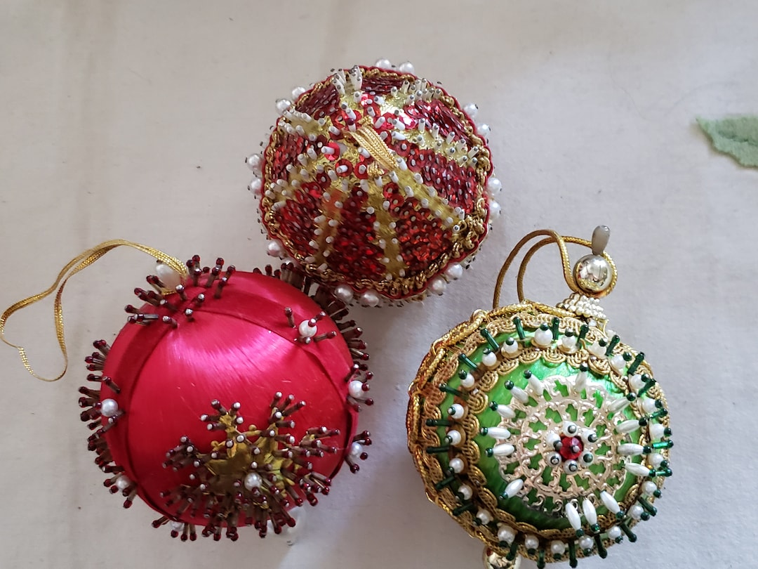 Vintage Handmade Beaded Ornaments for Retro Christmas Tree Satin