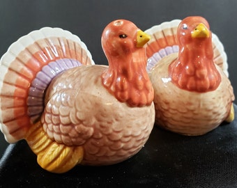 Turkey Salt and Pepper Shakers George Good by Fabrizio Shakers for Fall Tableware Thanksgiving Decor Display