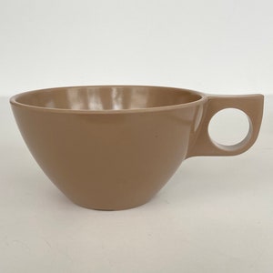 Vintage 1960s Boontonware Tea Cup 8205-8 - Beige Brown Melmac Dinnerware - Boonton Molding Co NJ - Retro Kitchen & Dining Home Decor