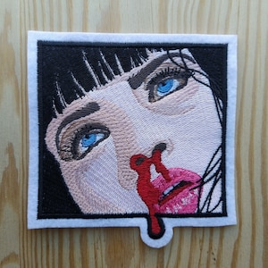 Patch Tribute inspired to Pulp Fiction '90s Movie - Mia Wallace - Uma Thurman - God Damn - John Travolta