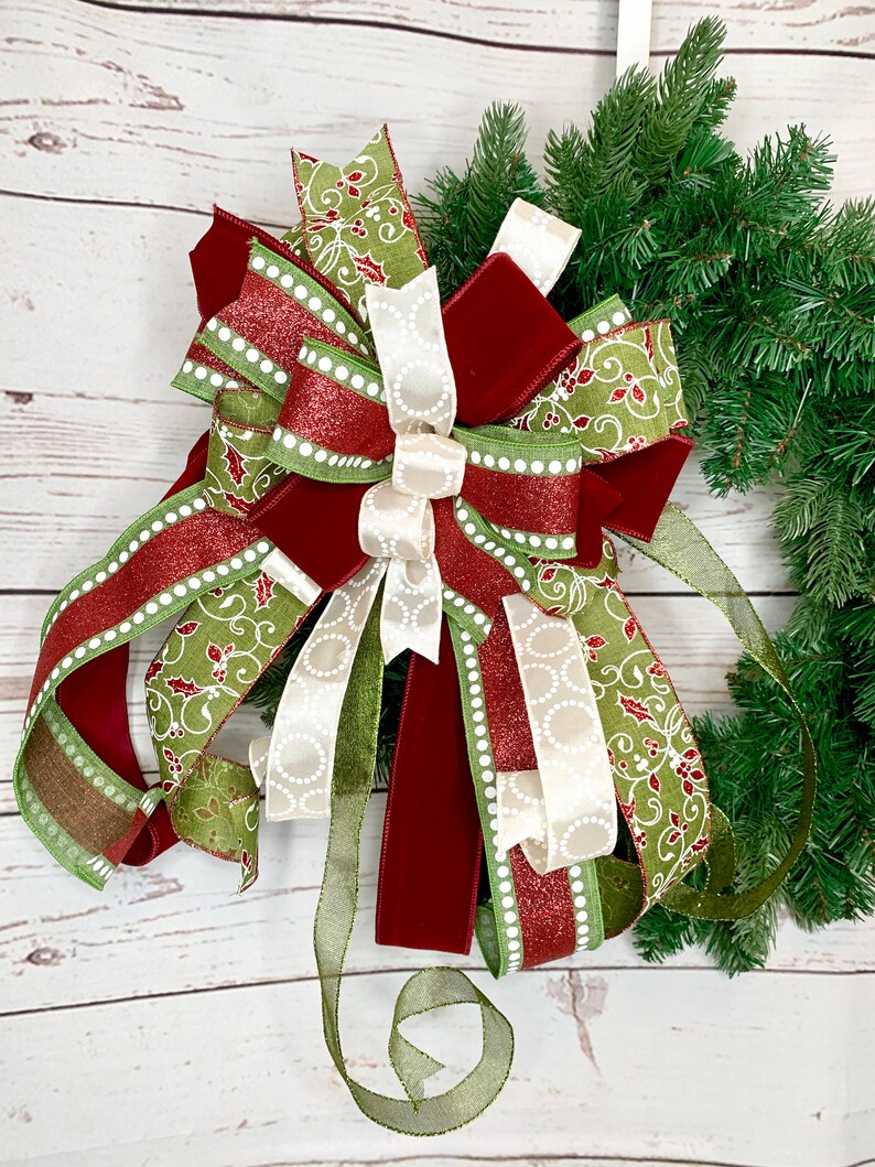 Burgundy Moss Metallic Christmas Wreath Bow Seasonal Holiday Etsy
