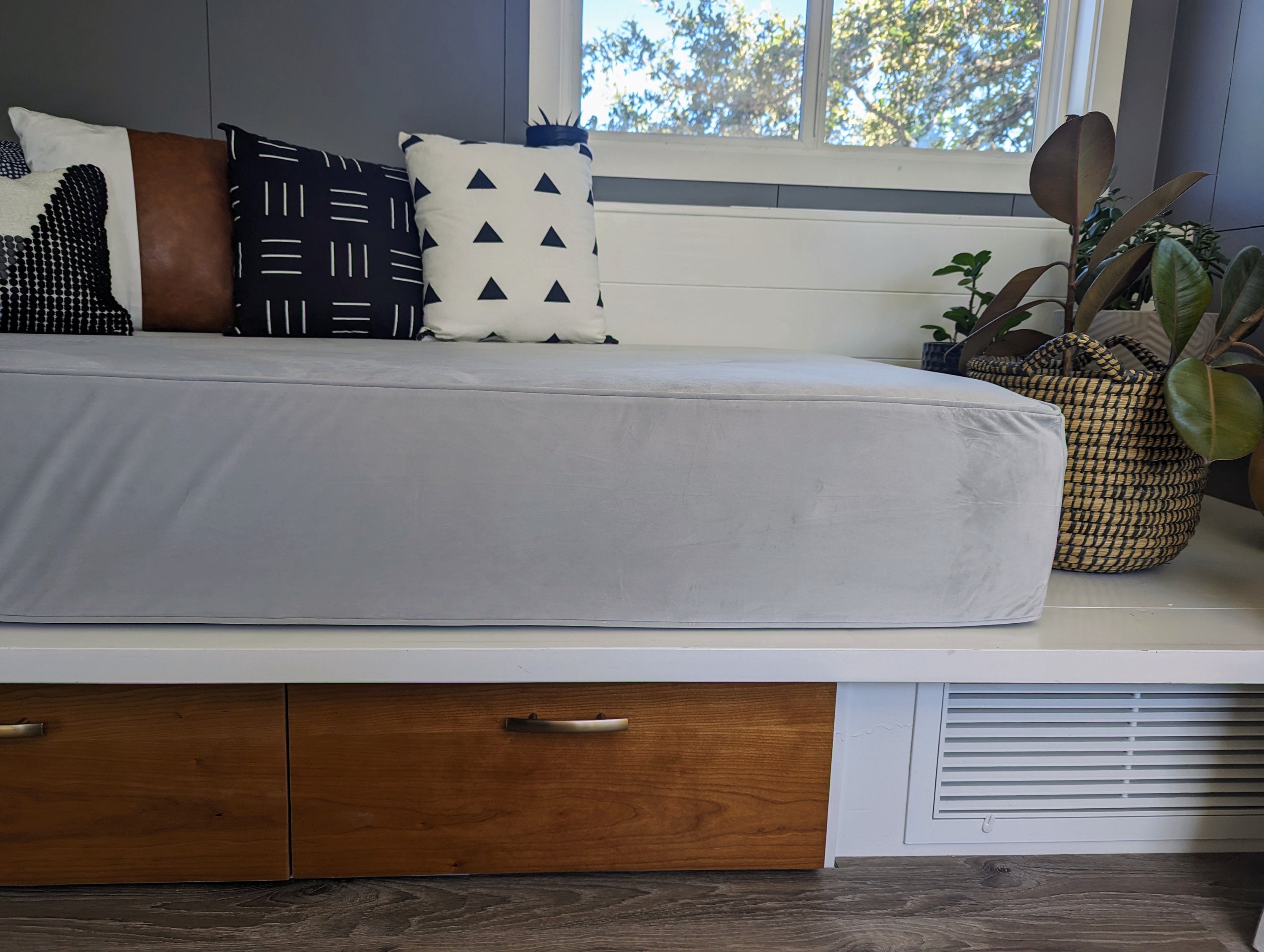 Velvet Daybed Mattress Cover With Piping - Zippered Daybed Cover