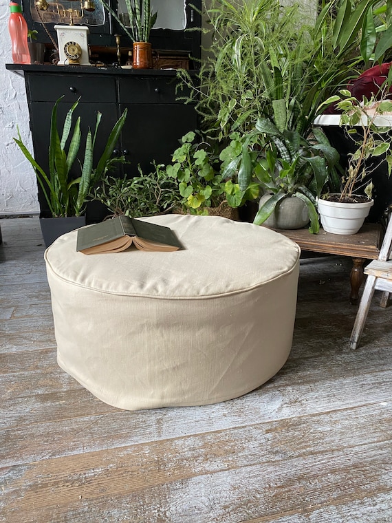 Round Ottoman Slipcover With the Piping Linen Custom Pouf - Etsy Canada