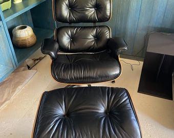 Full Replacement of Eames Lounge Chair Cushions Including Arms