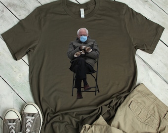 Bernie Sanders Mittens Meme T-Shirt - Inauguration Day Tee