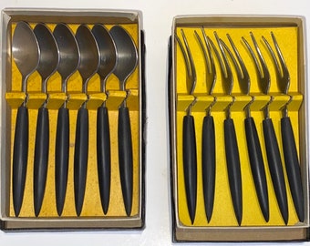 Vintage hors d\u2019ouvres forks mid century entertaining; plastic serving forks UNUSED faux ivory asian design