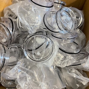Replacement lid 20 oz cup/ Replacement Lid / 20oz skinny screw on lid/ screw on lid for tumbler / tumbler lid 20 oz image 1
