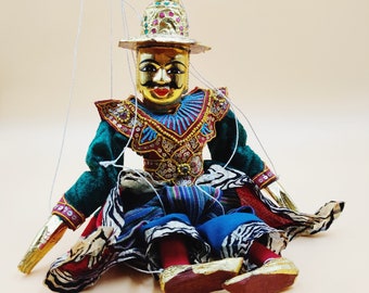 BURMESE STRING MARIONETTE vintage Gilt colorful puppet velvet beaded sequined handcrafted "the general" Myanmar theatre yoke Thé (MA107)