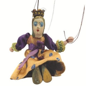 OLD CZECH MARIONETTE vintage wood carved and hand-painted queen string puppet/marionette original Czech handicraft