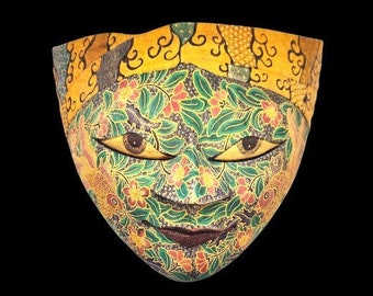 JAVA BATIK MASK authentic  highly detailed over-sized vintage Topeng Theater Golek Javanese batik on Albesia wood mask. Artist signed