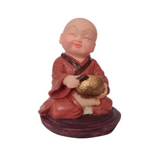 VINTAGE BABY MONK Detailed hand-painted cast resin cute baby Tibetan Monk Buddha with singing bowl figurine 1980&#39;s (mnk31)