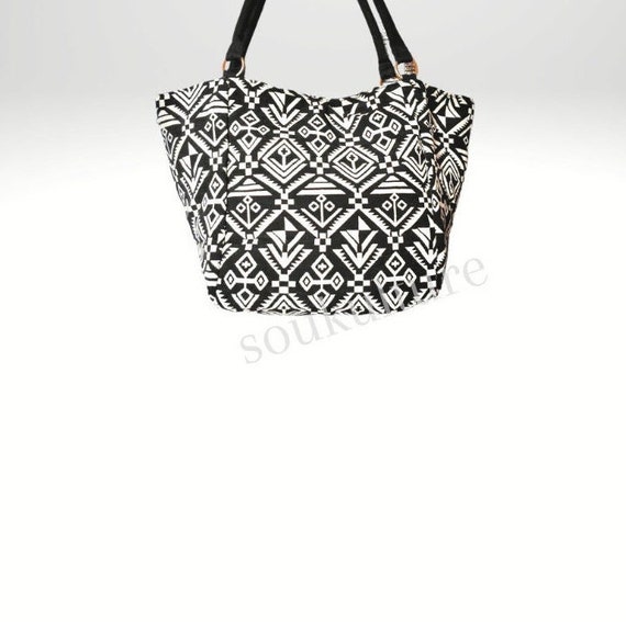Gypsy Woven Slouch Bag in White Gypsy Woven Slouch Bag in White
