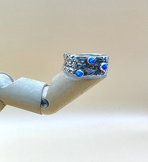 FIRE OPAL RING Blue fire opal stack ring textured… - image 1