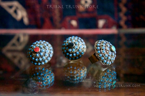 TRIBAL DOME RING tiny turquoise cabochons and pin… - image 5