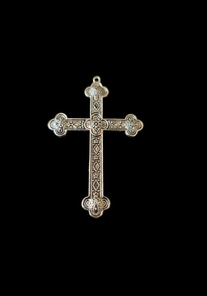 1 Silver Crucifix Cross Pendant Rosary Making Supplies by TIJC SP6084 