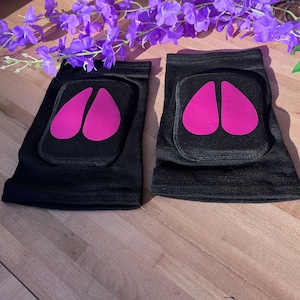 Black Cow Knee pads - Large Pole Dancing Knee Protection Hooves for Pet play and Animal Roleplay | Cosplay Cute Pretend Play Accessories