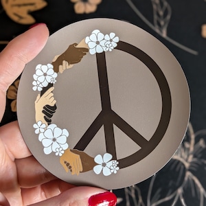 4&quot; Ímã redondo marrom Igualdade e paz